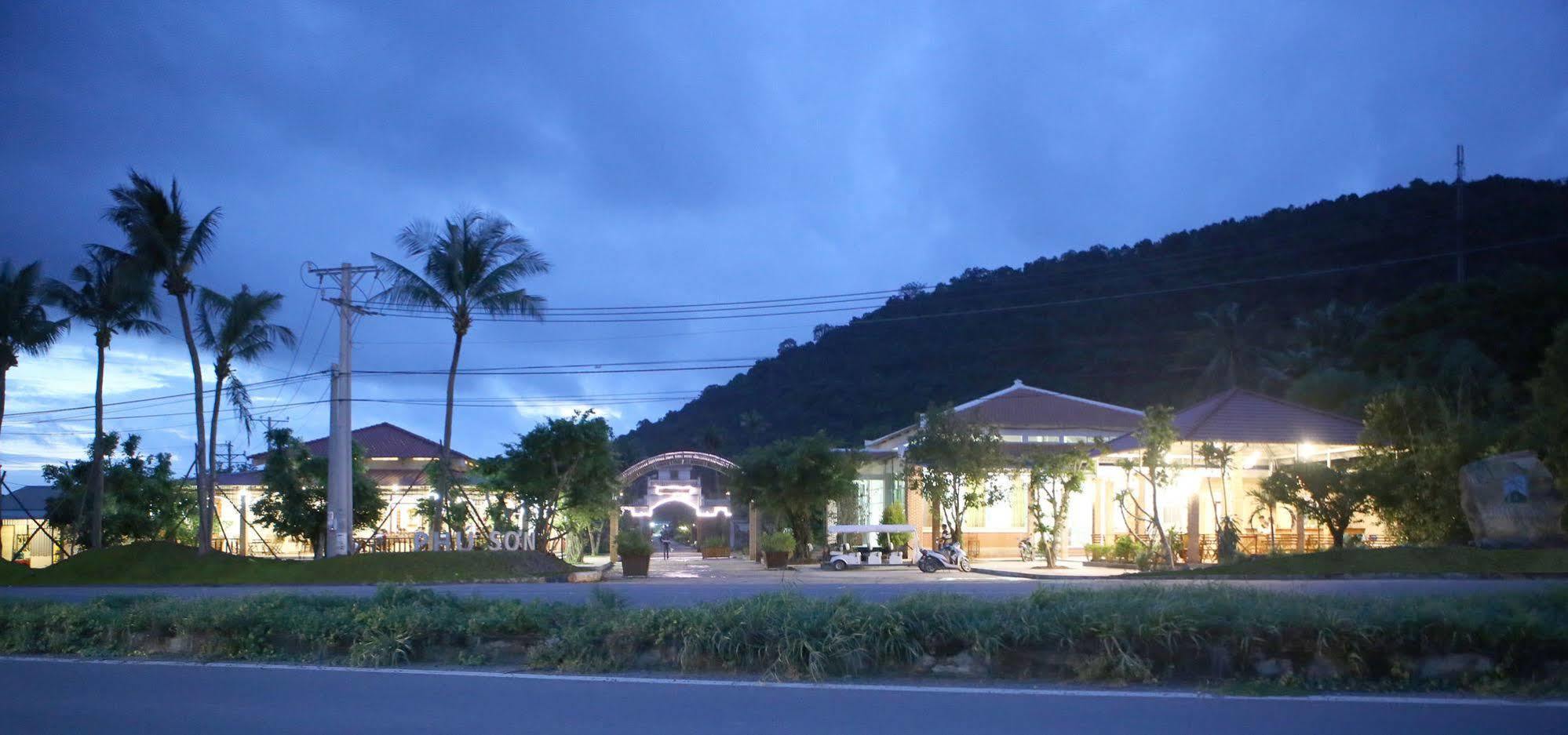Phu Son Village Resort دونغ دونغ المظهر الخارجي الصورة